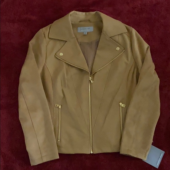 Andrew Marc Jackets & Blazers - Gorgeous camel jacket - super soft - brand new